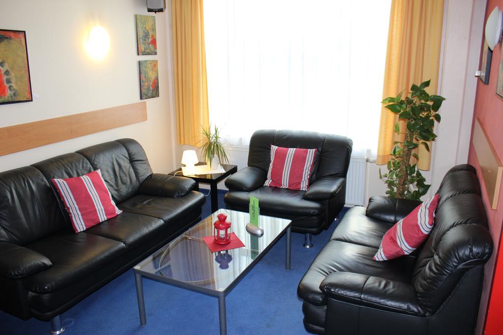 Siegfriedshof Hotel Берлин Екстериор снимка