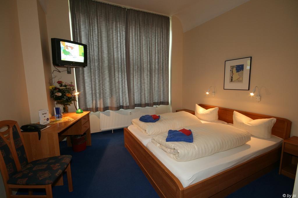 Siegfriedshof Hotel Берлин Екстериор снимка