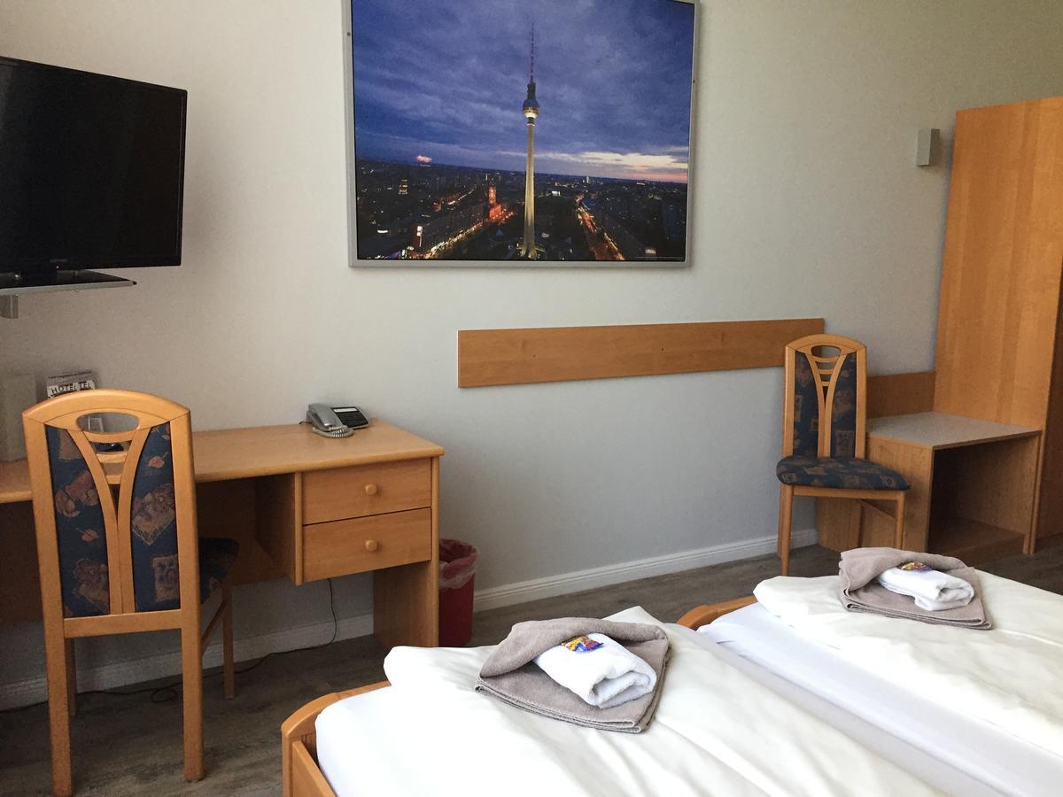 Siegfriedshof Hotel Берлин Екстериор снимка