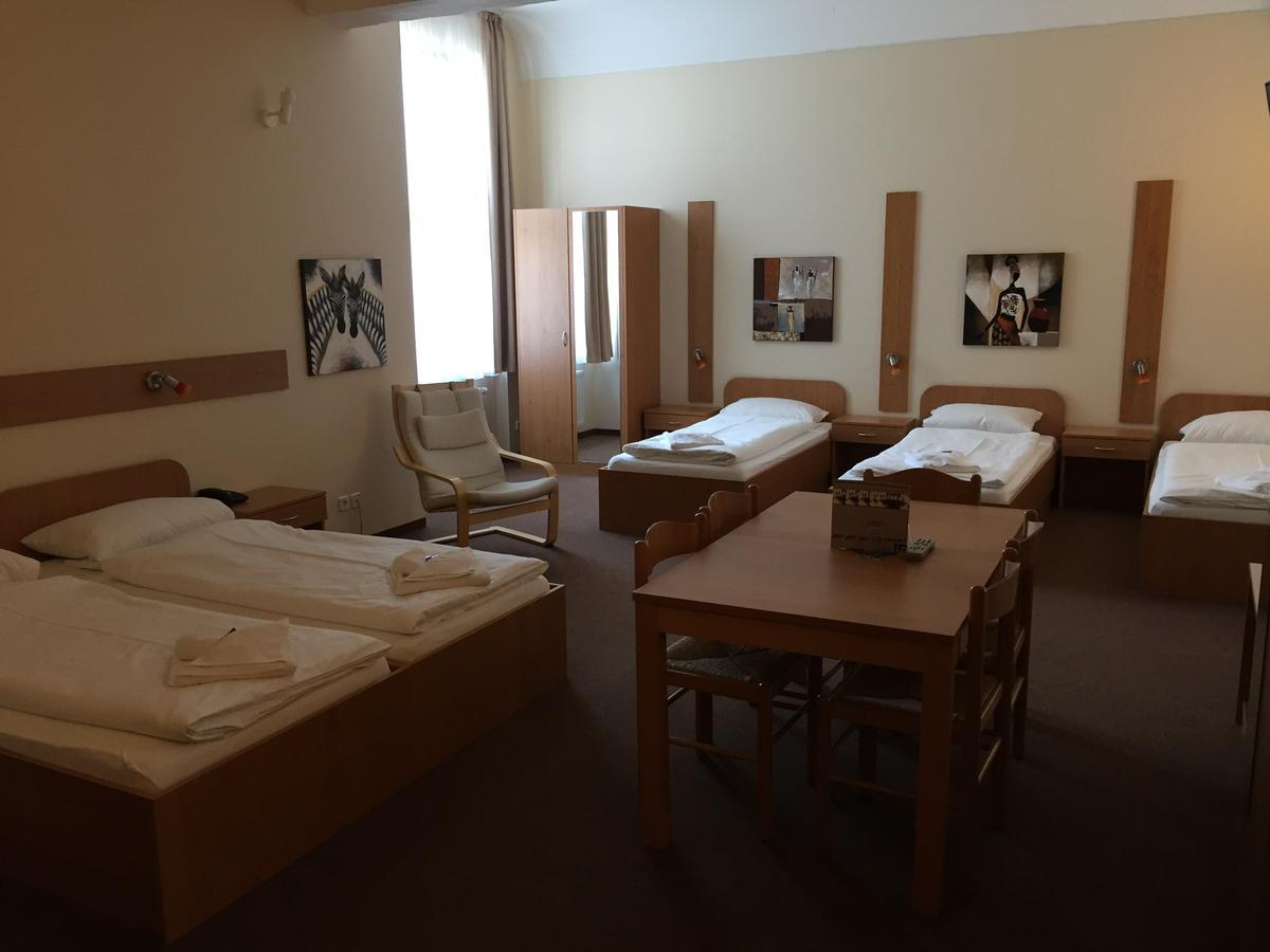 Siegfriedshof Hotel Берлин Екстериор снимка